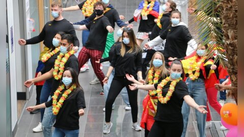 Les candidats sont orientés par les élèves admisseurs tout au long de la journée - © RennesSchoolofBusiness