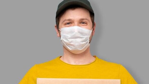 La Poste prend position sur la vente en ligne de masques pour les TPE-PME