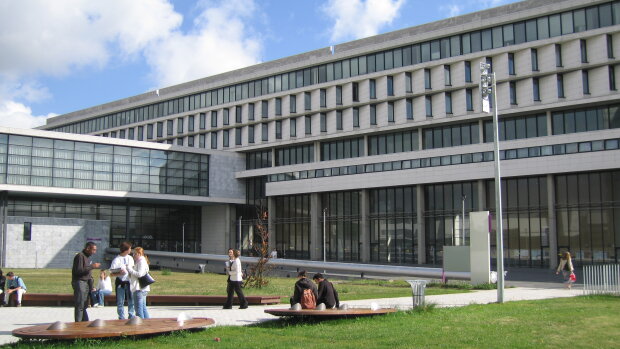 CY Cergy Paris université recherche une ou un chargé(e) de communication