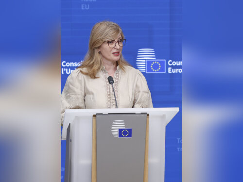 ©  European Union
