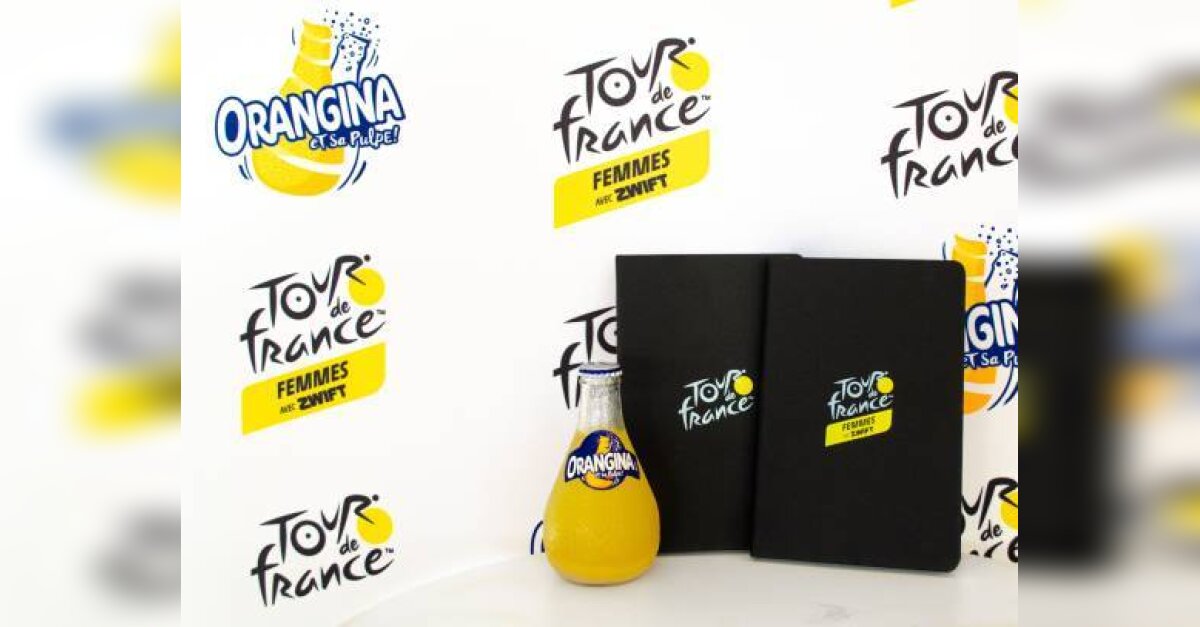 Lot De 2 Montres Orangina Homme Et Femme - Fournisseur Officiel XV De France - Occasion - Modèle Collector