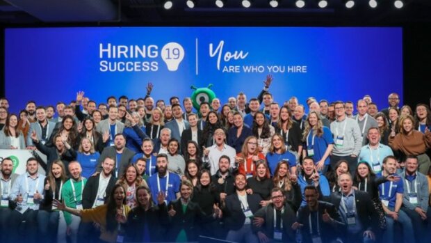 Recrutement et chatbot : SmartRecruiters acquiert Jobpal
