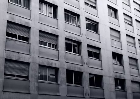© D.R
