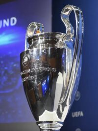©  UEFA