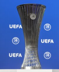 ©  UEFA