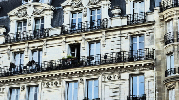 Agences immobilières : l’envoi d’un rappel aux règles réduit les pratiques discriminatoires