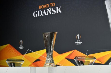 ©  UEFA