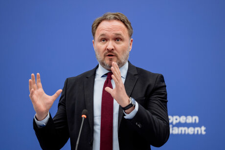 ©  EU/VALENTINE ZELER