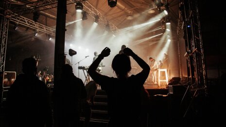 Le dispositif inclut un stand sur le site du festival. - © D.R.