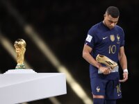 ©  Kylian Mbappé