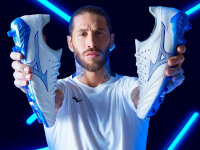 ©  Mizuno