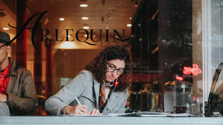 Freelances : les entreprises adaptent leur politique RH - D.R.