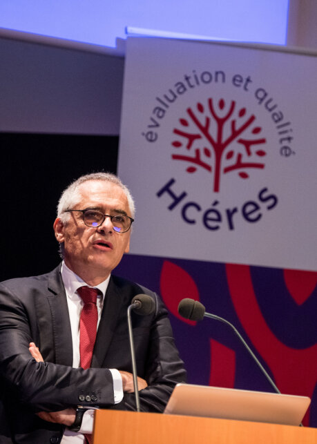 ©  Hcéres