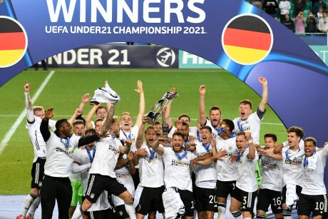 ©  DFB