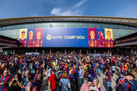 ©  FCB