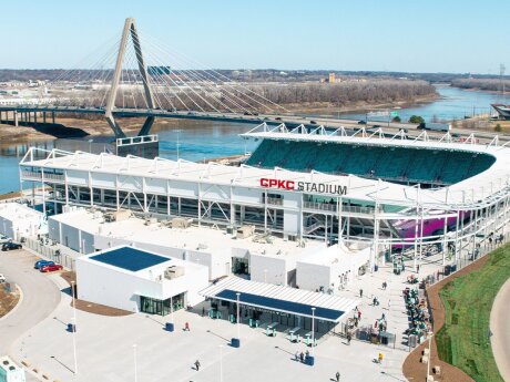 News Tank Football - NWSL: Le CPKC Stadium (Kansas City) 1er Stade ...