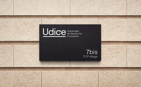 ©  Agence Graphéine