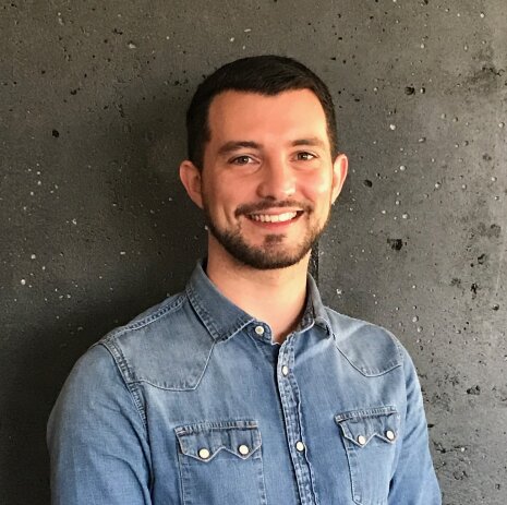 Julien Malhere est chargé de mission communication digitale à l’ESITC Caen - © D.R.