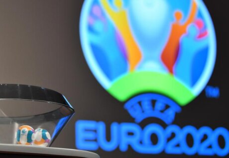 ©  UEFA
