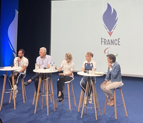 ©  D.R.
