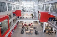 ©  EMLyon
