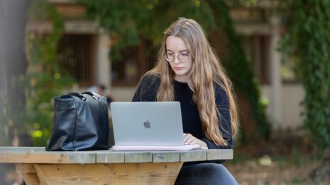 Entre 2009 et 2020, la dépense par étudiant a baissé de 9,8 %. - © CPU - Université de Bordeaux