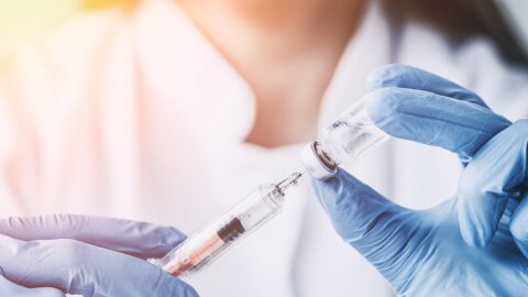 Vaccination Covid-19 en entreprise : la France organise une chaîne spécifique - © DR.