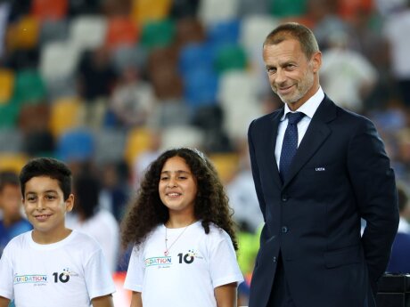 ©  UEFA