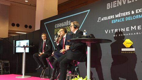 Agences immobilières : caducée apposé aux « frontons des locaux à partir du 01/01/2020 »