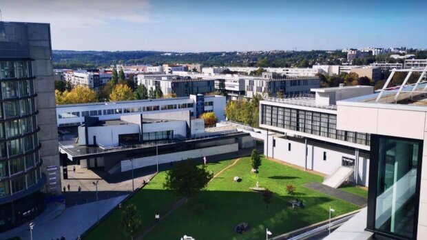CY Cergy Paris Université recrute un ou une gestionnaire administratif et financier