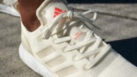 ©  adidas