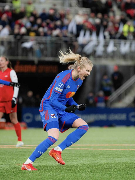 ©  OL Féminin / X