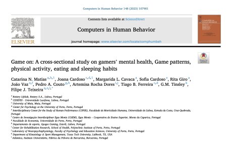 ©  Computers in Human Behavior