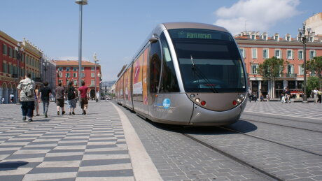 ©  CC BY-SA 2.0-charlesdyer-Wikimedia Commons