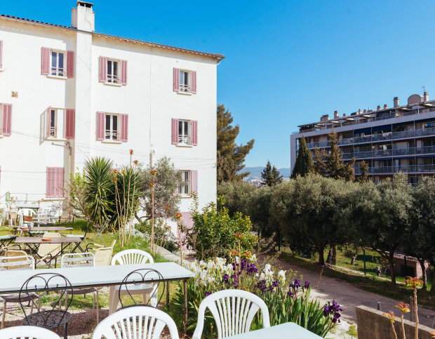 La terrasse du lieu accueille parfois des événements. - © D.R.