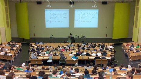 977 maîtres de conférences et 467 professeurs des universités ont été recrutés en 2020. - © Pixabay