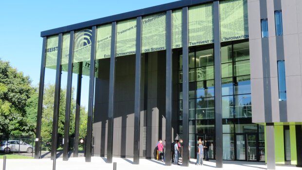 L’Université de Pau recherche un ou une directeur(-trice) administratif(-ve) et financier(-ière)