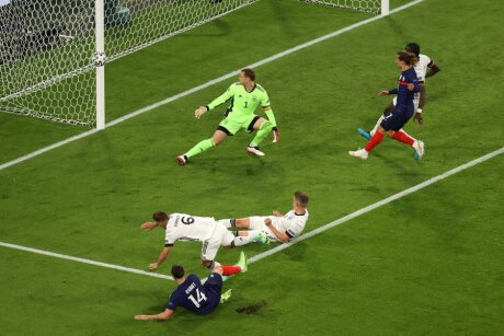 ©  UEFA