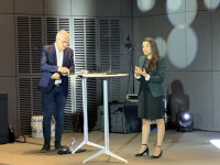 ©  News Tank RH Management