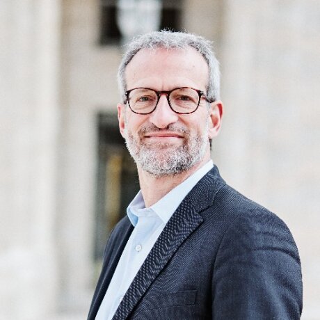 ©            D.R.