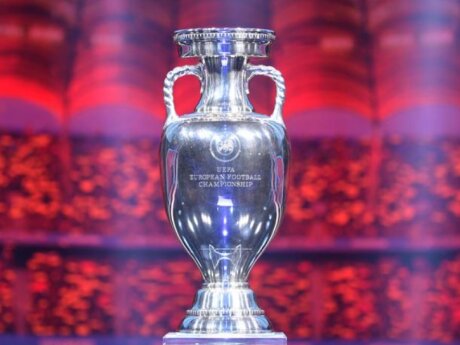 ©  UEFA