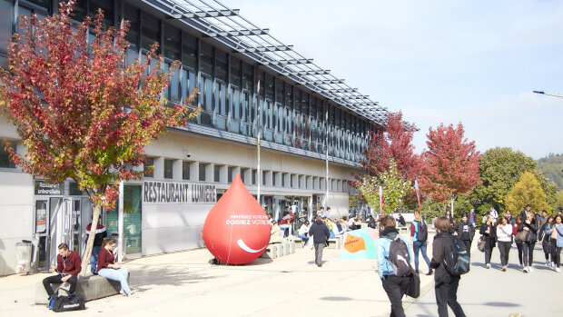 L’Université de Franche-Comté recrute un ou une responsable du bureau de la vie étudiante