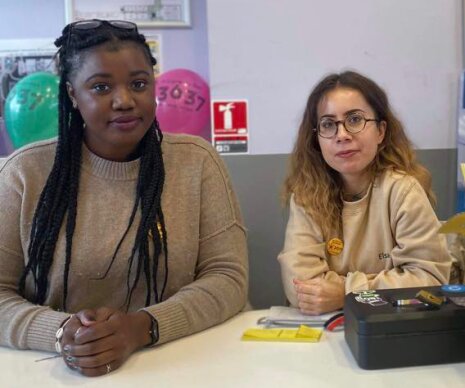 Aïcha Salami et Elsa Barteau sont impliquées dans le club DDRS de Polytech Paris-Saclay - © D.R.