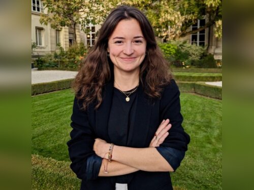 ©     LinkedIn