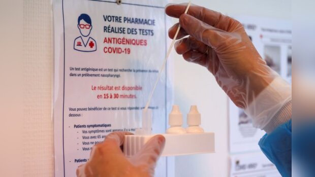Dépistage Covid-19 : les tests antigéniques autorisés en entreprise par le ministère du travail