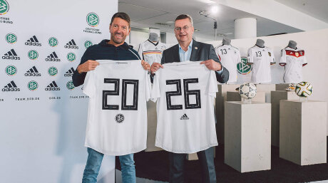 ©  DFB