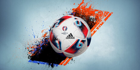 ©  adidas