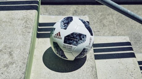 ©  adidas