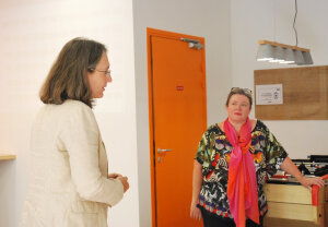 Sabine de Villoutrey, directrice de SUP des RH (gauche) et Sophie Cavaliero, scénariste (droite). - © RH Matin