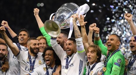 ©  UEFA